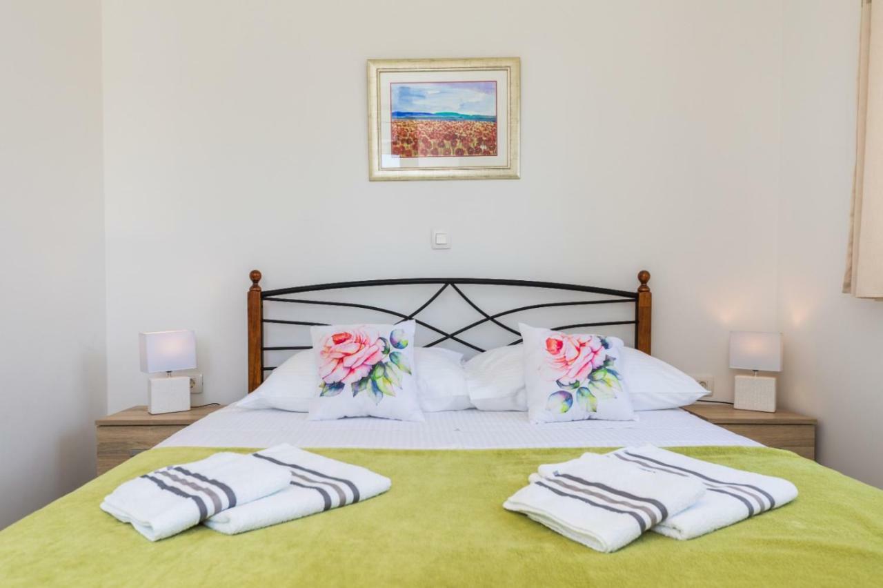 Apartment Nina Stobreč Zewnętrze zdjęcie